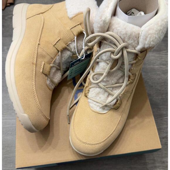 JBU Tan Freeze Suede Round Toe Boots Women - Picture 2 of 4